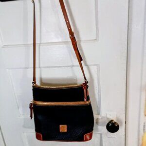 Dooney and Bourke Bag